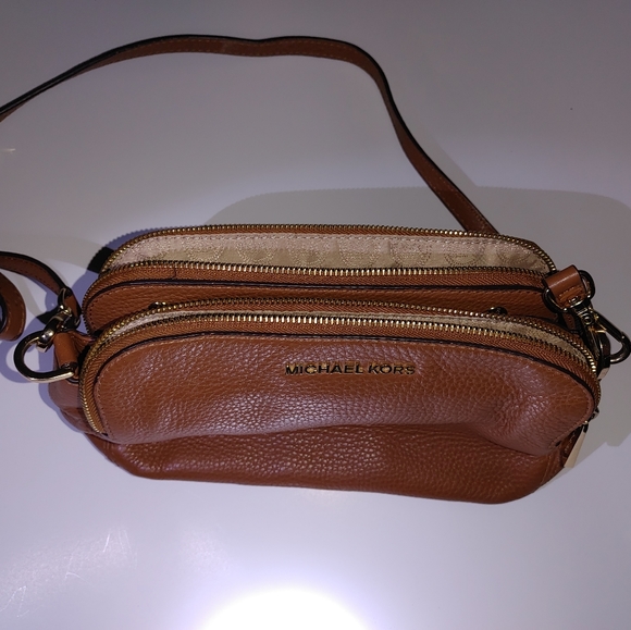 Michael Kors - Picture 4 of 5